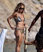 Rita OraSexy in Rita Ora Sexy Spotted Showing Off Her Hot Bikini Body At Ibiza Beach