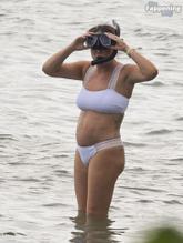 Charlotte CrosbySexy in Charlotte Crosby's Sexy Snorkelling Adventure In Cairns