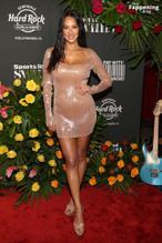 CHRISTENHARPERROCKSATTHEREDCARPETINSEXYSTYLEATTHESPORTSILLUSTRATEDSWIMSUIT2023ISSUERELEASEPARTY - NUDE STORY