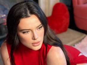 BELLATHORNESEXYANDSULTRYPHOTOSWEARINGASPICYREDDRESSFORVALENTINESDAY - NUDE STORY