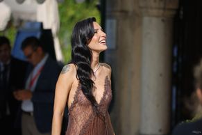  alt="Francesca Busi Sexy in Francesca Busi Sexy Flashes Her Hot Tits At The 83rd Venice International Film Festival In Italy"