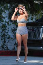 Stormi Bree HenleySexy in Stormi Bree Henley Sexy Spotted Showing Off Her Hot Curves And Legs In Behind The Scenes Photos At Chateau Marmont In Los Angeles