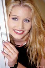  alt="Betty Anderson Sexy in Betty Anderson Sexy And Nude Photoshoots"