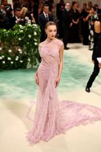 Phoebe DynevorSexy in Phoebe Dynevor The 2024 Met Gala, New York