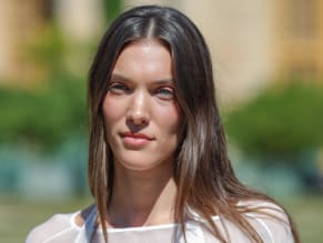 CHARLOTTECARDINSEXYFLASHESHERHOTTITSATTHEJACQUEMUSMENSWEARFASHIONSHOWINPARIS - NUDE STORY