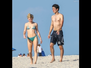  alt="Zara Larsson Sexy in Zara Larsson Sexy Spotted Showing Off Her Sizzling Bikini Body At Miami Beach In Florida"
