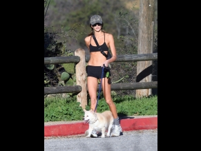 Kaia Gerber Sexy Spotted Showing Off Her Slender Figure In LA