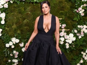 Ashley Graham Sexy in Ashley Graham Sexy Flaunts Her Hot Boobs At The 82Nd Annual Golden Globe Awards In Beverly Hills