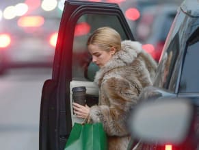 Addison Rae Sexy in Addison Rae Sexy Spotted Showing Off Her Slender Figure While On Shopping Spree In Studio City