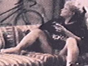 Julia Duffy Sexy Photos Collection