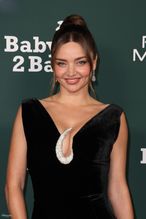  alt="Miranda Kerr Sexy in Miranda Kerr Sexy And Nude Photos Collection"