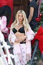  alt="Brooks Nader Sexy in Brooks Nader Spotted Sexy Flashing Her Hot Tit As She Models For A Victoria's Secret Christmas Campaign In Nyc"