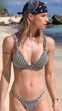 Michelle Hunziker Sexy And Sensual Photos Collection