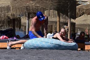 Katie McglynnSexy in Katie Mcglynn Sexy Seen With Ricky Rayment Sizzles In A Hot Black Bikini At A Beach In Santorini