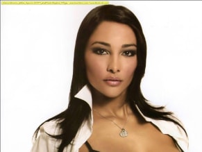 Juliana Moreira Sexy And Sultry Photos Collection