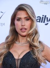 Kara Del ToroSexy in Kara Del Toro Stuns With Sexy Display At The Daily Front Rows 9th Annual Fashion Los Angeles Awards