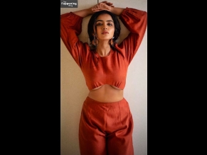  alt="Anupama Parameswaran Sexy in Anupama Parameswaran Sexy And Hot Photos Collection"