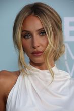  alt="Alix Earle Sexy in Alix Earle Sexy Stuns In A Sensual White Dress At The "earle Meets World" Premiere In La"
