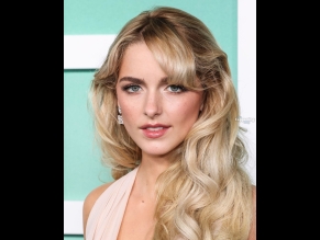 Mckenna Grace Sexy Stuns At The 