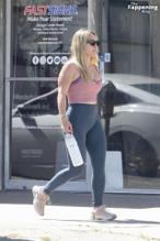 Hilary Duff Sexy in Hilary Duff Flaunts Her Sexy Physique During Workout Session In Sherman Oaks