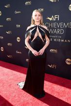 Joey KingSexy in Joey King 49th Afi Life Achievement Award Honoring Nicole Kidman In Hollywood