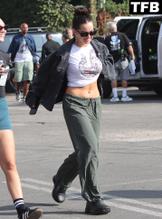 Addison RaeSexy in Addison Rae Sexy Seen Showing Off Her Toned Abs In West Hollywood 