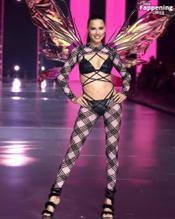 Adriana LimaSexy in Adriana Lima Sexy Shows Off Her Stunning Legs And Figure At The Victorias Secret Fashion Show In New York City