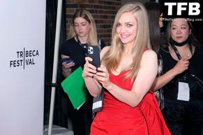 Amanda SeyfriedSexy in Amanda Seyfried Sexy Seen Flaunting Her Hot Figure At The Tribeca Festival in New York 