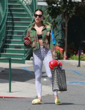 Amanza SmithSexy in Amanza Smith heads out for a workout in Los Angeles