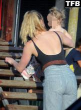 Amber HeardSexy in Amber Heard Sexy Seen Showing Off Her Hot Ass Wearing Jeans In Palma De Mallorca 