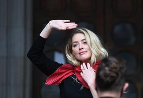 Amber HeardSexy in Amber Heard arrives at the High Court in London