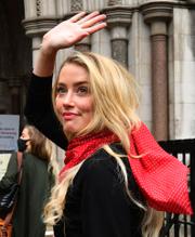 Amber HeardSexy in Amber Heard arrives at the High Court in London