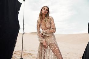 ANNESOFIELISTSEETHROUGHBYEMILYABAYINONEDAYBRIDALSPRING2016COLLECTIONPHOTOSHOOT - NUDE STORY