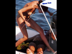 Anna Valle Sexy And Nude Photos Collection