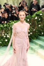 Phoebe DynevorSexy in Phoebe Dynevor The 2024 Met Gala, New York