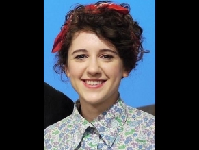 Ellie Kendrick Sexy Photos Collection