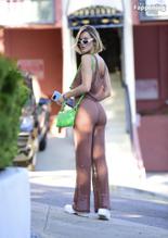 JOYCORRIGANSTUNSINSEXYREVEALINGOUTFITATEXCLUSIVEHOLLYWOODPARTY - NUDE STORY