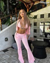 MALUTREVEJOSIZZLESINSEXYPINKPHOTOSHOOT - NUDE STORY