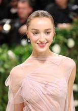 Phoebe DynevorSexy in Phoebe Dynevor The 2024 Met Gala, New York