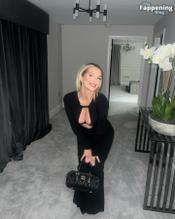 Helen FlanaganSexy in Helen Flanagan Stuns In Sexy Photoshoot At Glamorous Event