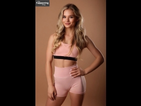  alt="Veronika Miller Sexy in Veronika Miller Sexy And Athletic Photos Showing Off Her Hot Fit Body"