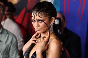  alt="Zendaya Sexy in Zendaya Sexy Flaunts Her Hot Cleavage And Legs At The "spider-man: Brand New Day" World Premiere In La"