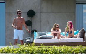 Bella ThorneSexy in Bella Thorne  and Dani Thorne Sexy relaxing by the pool in Cannes