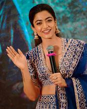 Rashmika MandannaSexy in Rashmika Mandanna Pushpa Movie Press Meet In Kerala