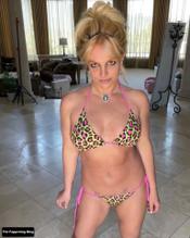 Britney SpearsSexy in Britney Spears Sexy and Nude Photos Collection 