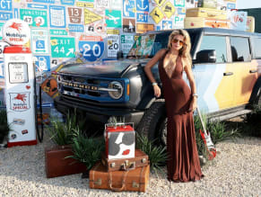 Brooks Nader Sexy in Brooks Nader Sexy Flaunts Her Hot Cleavage At The Alice + Olivia X Ford Bronco Launch In New York