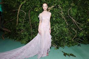 Phoebe DynevorSexy in Phoebe Dynevor The 2024 Met Gala, New York