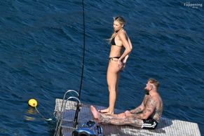  alt="Jutta Leerdam Sexy in Jutta Leerdam Sexy Spotted With Jake Paul Showing Off Her Sizzling Bikini Body While On An Italian Getaway"