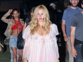 ADDISONRAESEXYSPOTTEDFLASHINGHERHOTTITSANDPINKUNDIESATCOACHELLAWEEKEND1FINALNIGHTINCALIFORNIA - NUDE STORY