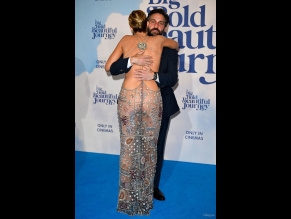 Margot Robbie Sexy Flashes Her Hot Thong At The 